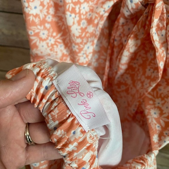 Pink Lily Coral Floral Open Back Romper Size Medium - Picture 5 of 8